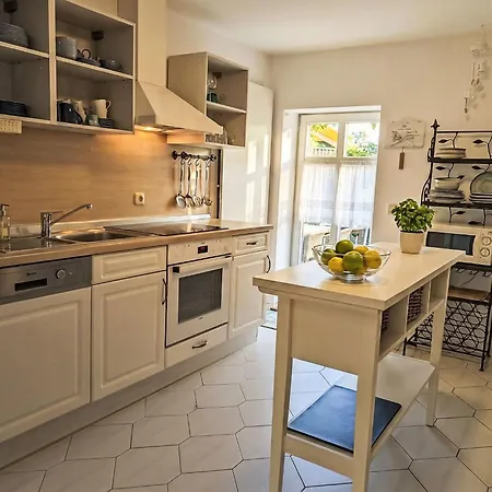 85 Qm By Interhome *